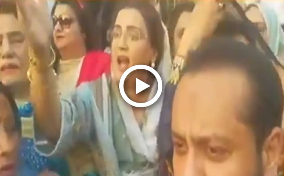 VIDEO: PML-N MPA accidentally chants ‘Go Nawaz Go’ instead of ‘Go Imran Go’