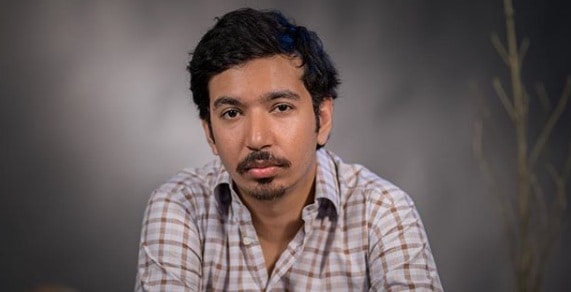 Mooroo jokes that he is a child molester
