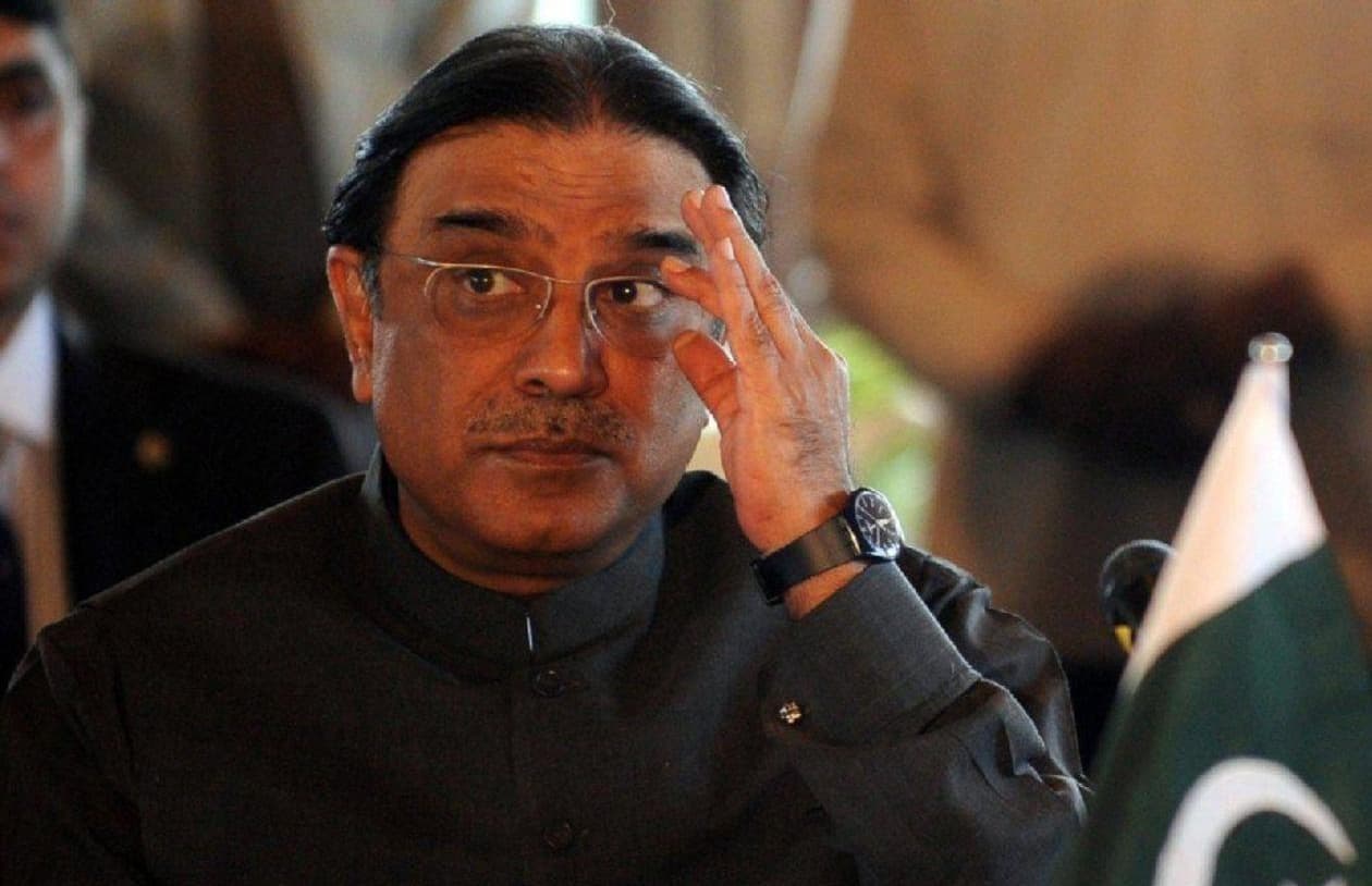 ‘Looted’ Rs2.1bn recovered as plea-bargain of Zardari’s co-accused accepted