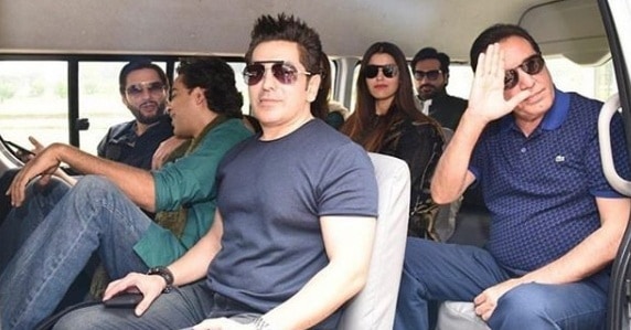 PICTURES: Celebs touchdown in Muzaffarabad for PM Khan’s Kashmir Solidarity Jalsa