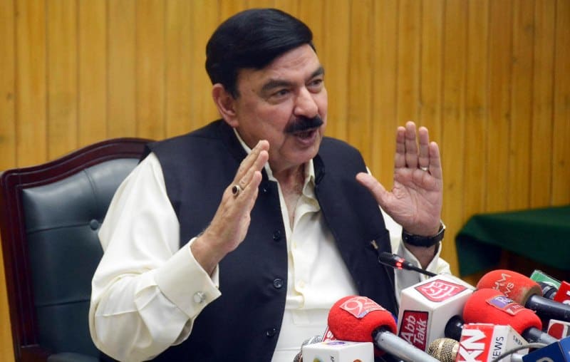 Zardari will sign plea bargain deal by March: Sheikh Rasheed