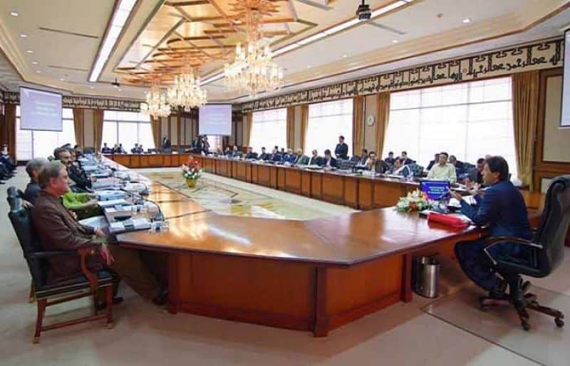 PEMRA’s notice to anchors was ‘a senseless blunder’, says Imran Khan