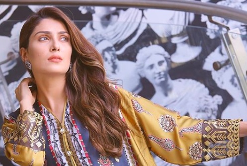 You will not believe how many hours Ayeza Khan sleeps