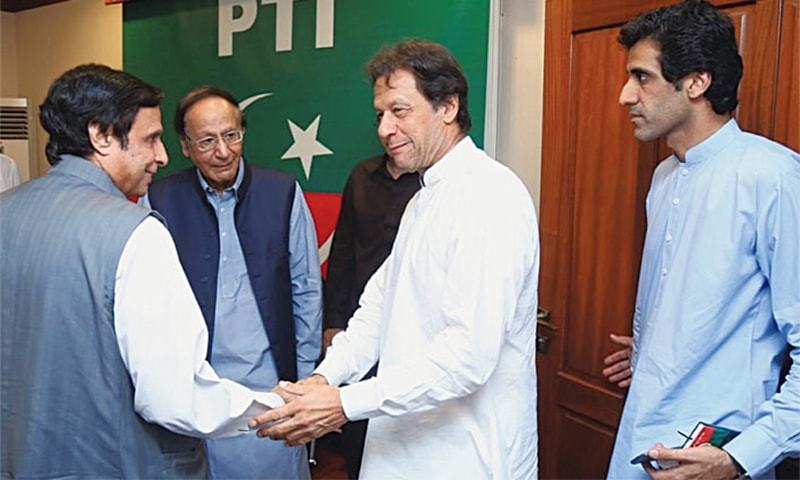 Rift in ruling coalition? PML-Q urges Imran to withdraw ‘unjustified’ demand to Nawaz