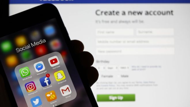 YouTube, Facebook content moderators sign PTSD disclosure