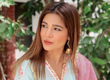 Ayesha Omar opens up about her childhood struggles
