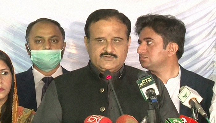 ‘Yeh corona kaat-ta kaisay hai?’ Dawn quotes CM Buzdar as asking experts