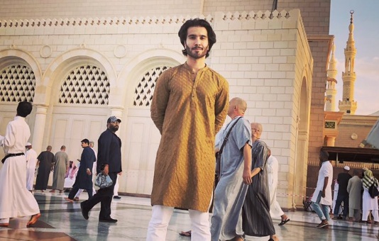 Feroze Khan quits showbiz
