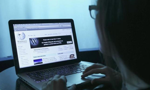 Wikipedia breaks record: 673 million page views in a day on COVID-19