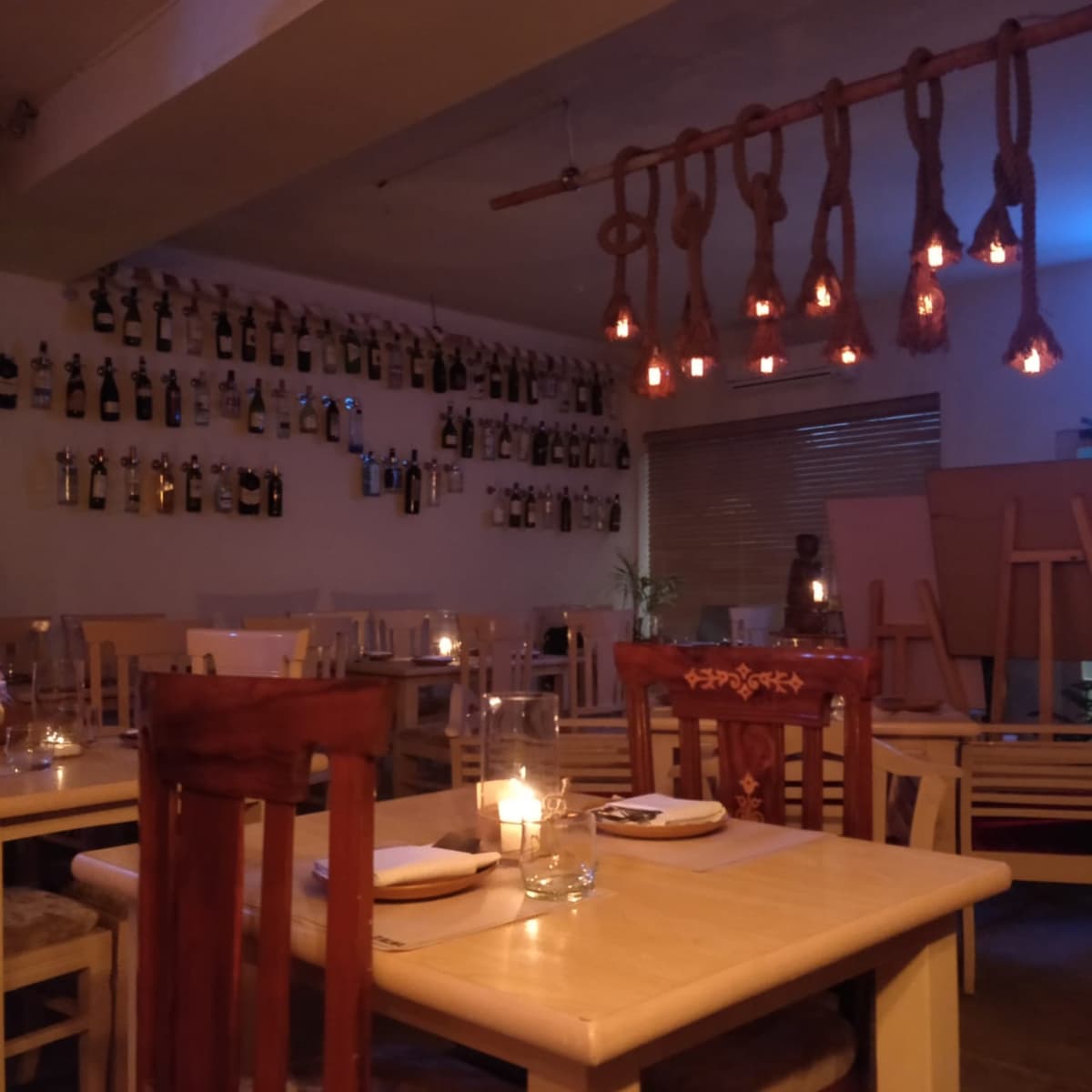 Restaurants to remain open in Karachi for takeaway & home delivery services