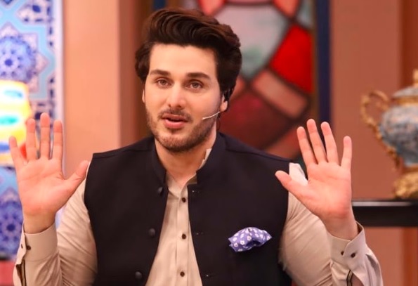 Ahsan Khan asks Pakistanis to ‘at least spare the cast of Ertuğrul’