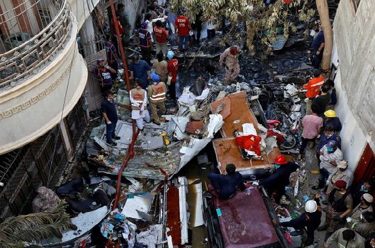 PIA crash survivor recalls what happened