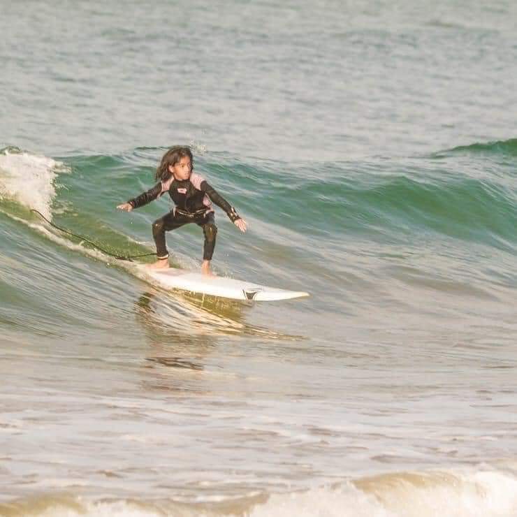 Nine-Year-Old Balochi girl surfing the waves wins the internet