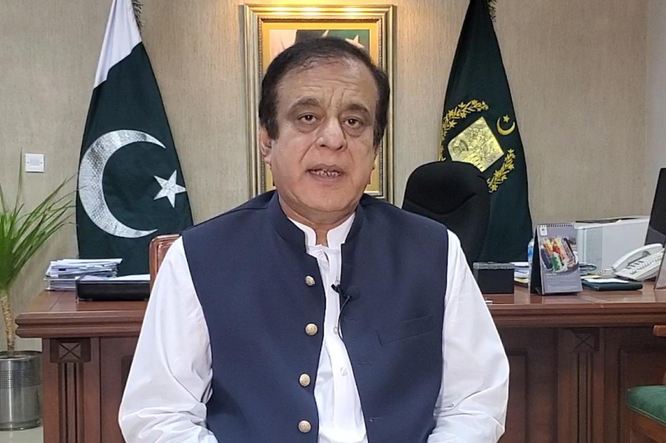 Shibli Faraz escapes attack on vehicle at Darra Adam Khel