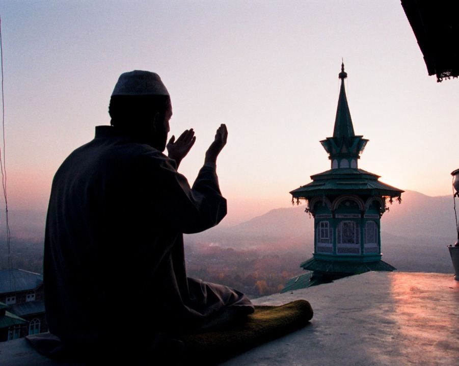 3,184 people accept Islam in UAE during 2020