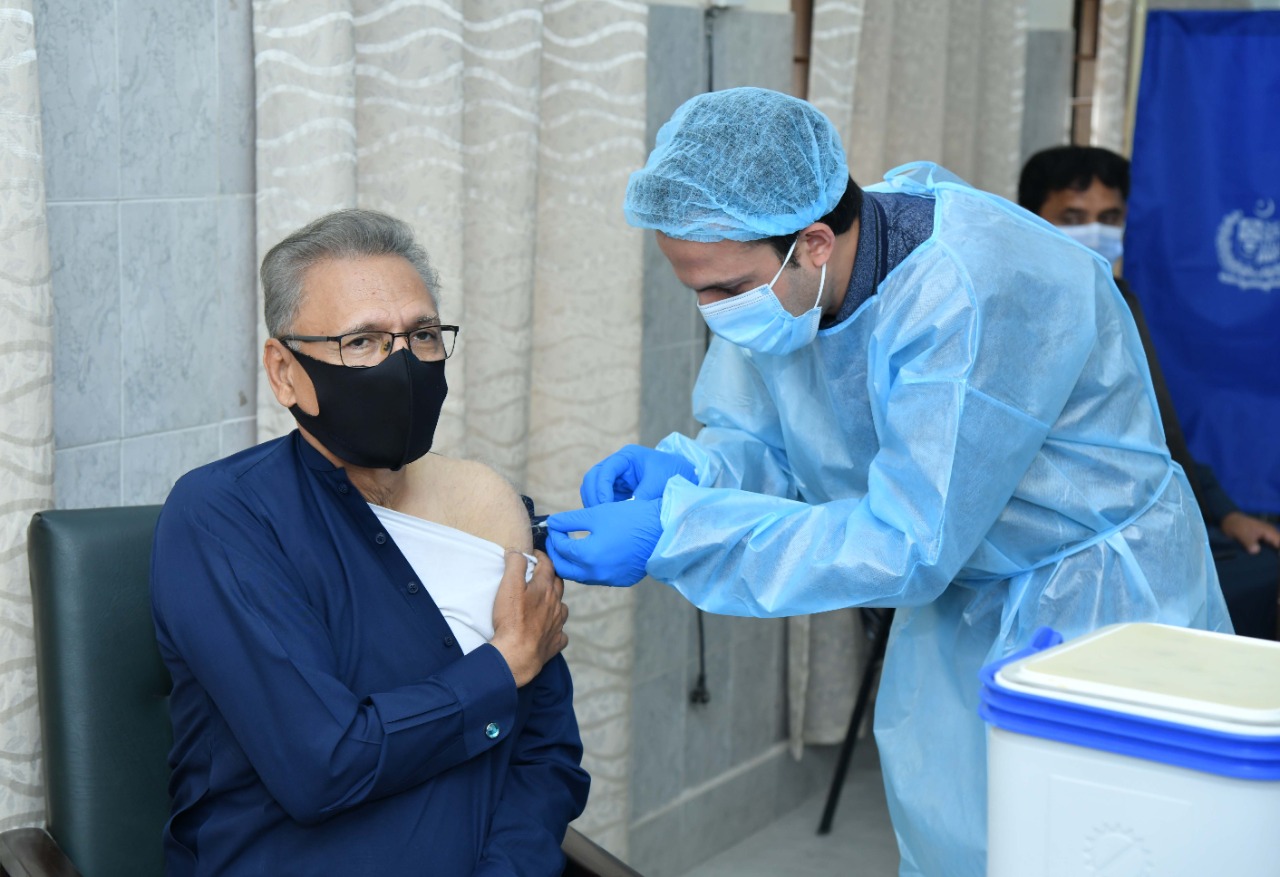 President Dr Arif Alvi, First Lady receive COVID-19 vaccine