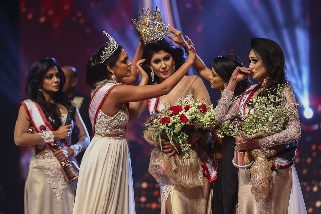 Sri Lanka’s Mrs World gives up title after criminal charges
