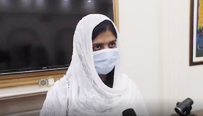 Woman who complained to PM Khan gets justice