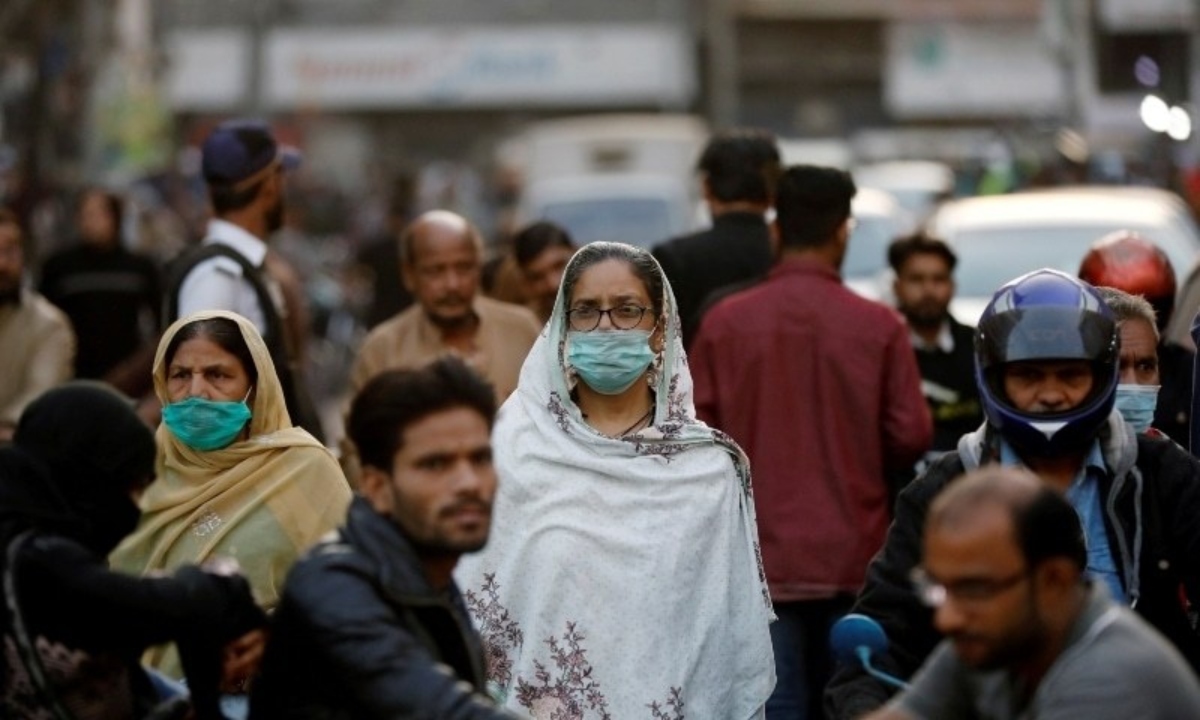 ‘Masks, avoid crowds, vaccinate’: Dr Faisal Sultan urges people to take Omicron seriously