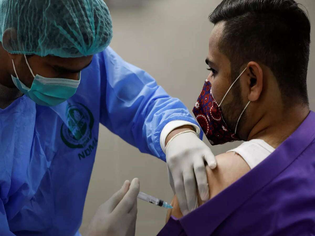 ‘Well done Pakistan’: 58% of eligible population fully vaccinated