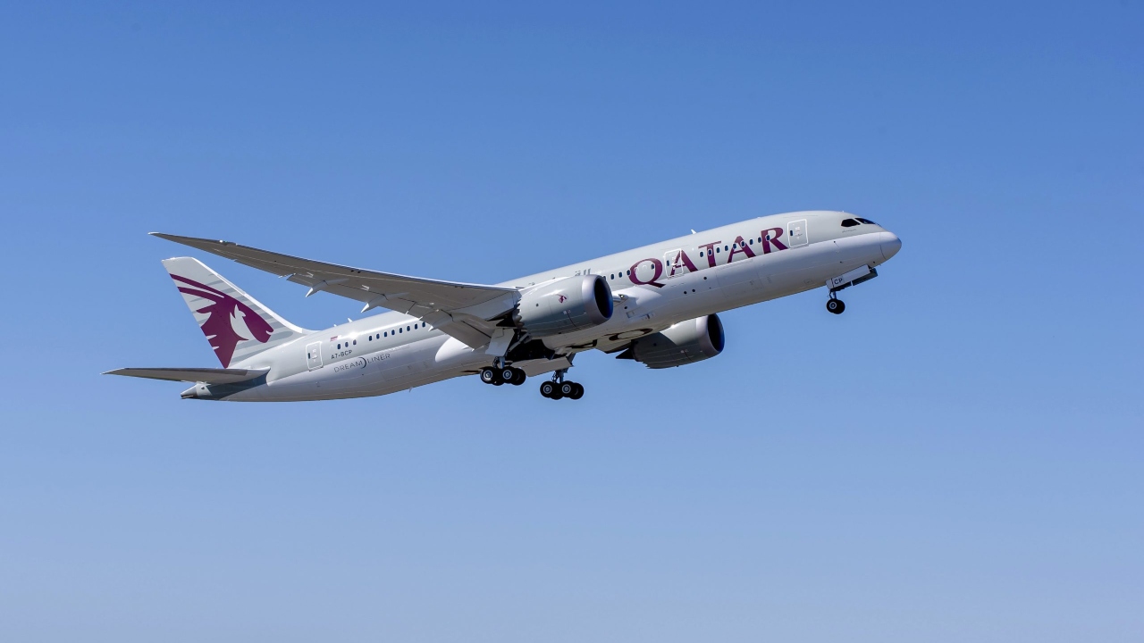 Flight from Delhi makes emergency landing in Karachi