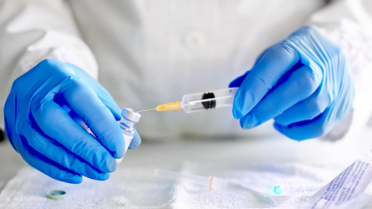 Sixth Covid wave expected, warn medical experts