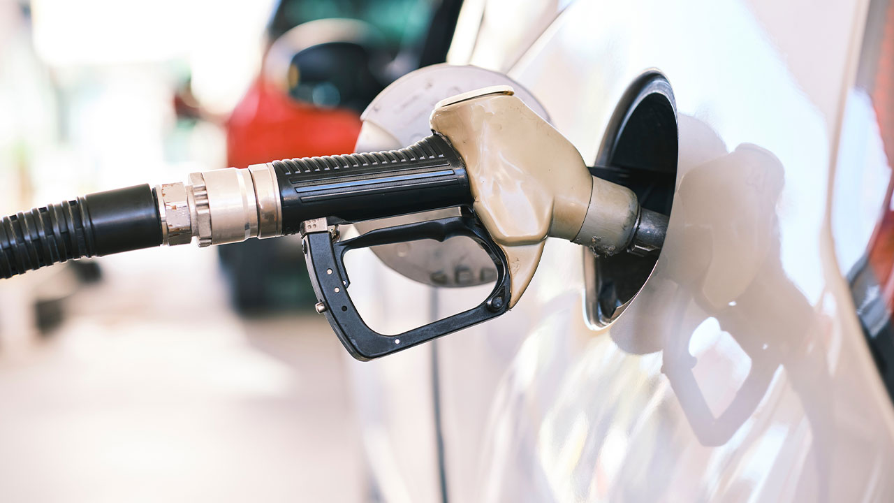 Petrol price to remain unchanged at Rs214.80 per litre for next fortnight