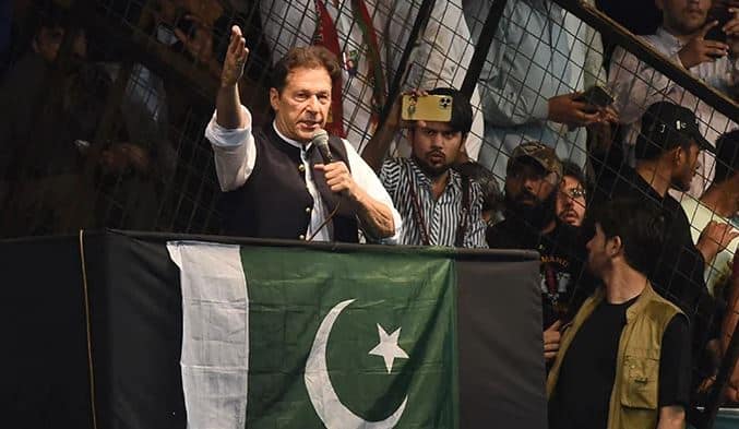 ‘Neutrals ka pressure tha’: Imran Khan blames the establishment for crackdown on PTI