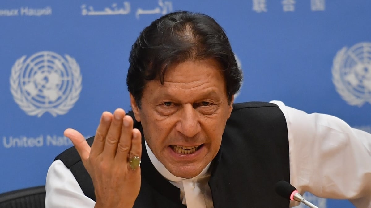 ‘Don’t bypass me’: IK warns party members against meeting the establishment without his knowledge