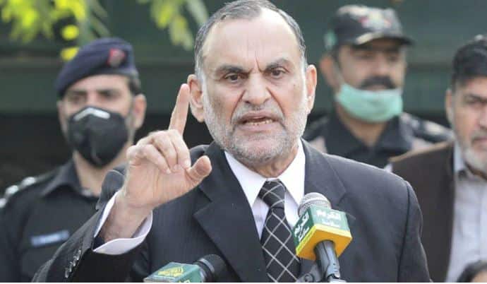 Azam Swati granted bail in case of controversial tweets