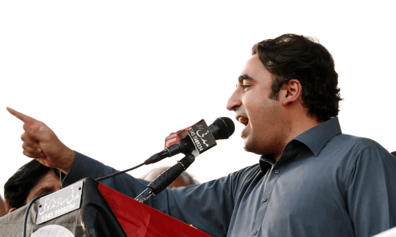 ‘Yeh bhi jhoot hai, yeh bhi dhokha hai’: Bilawal adamant that Khan will not resign from assemblies