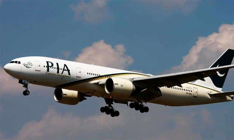 Saad Rafique directs PIA to install mobile charging points in aircraft