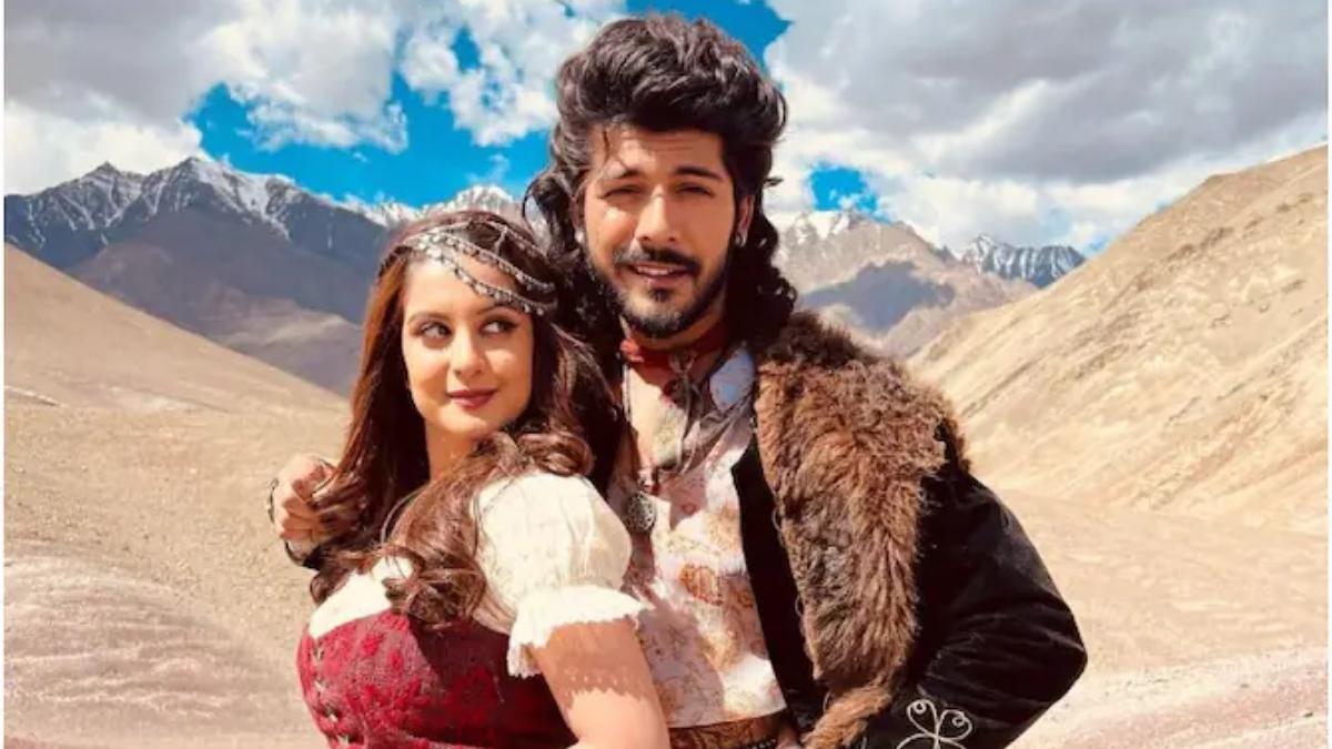 Tunisha Sharma's mother blames co-star Sheezan Khan for death. Police investigating both murder, suicide - India Today