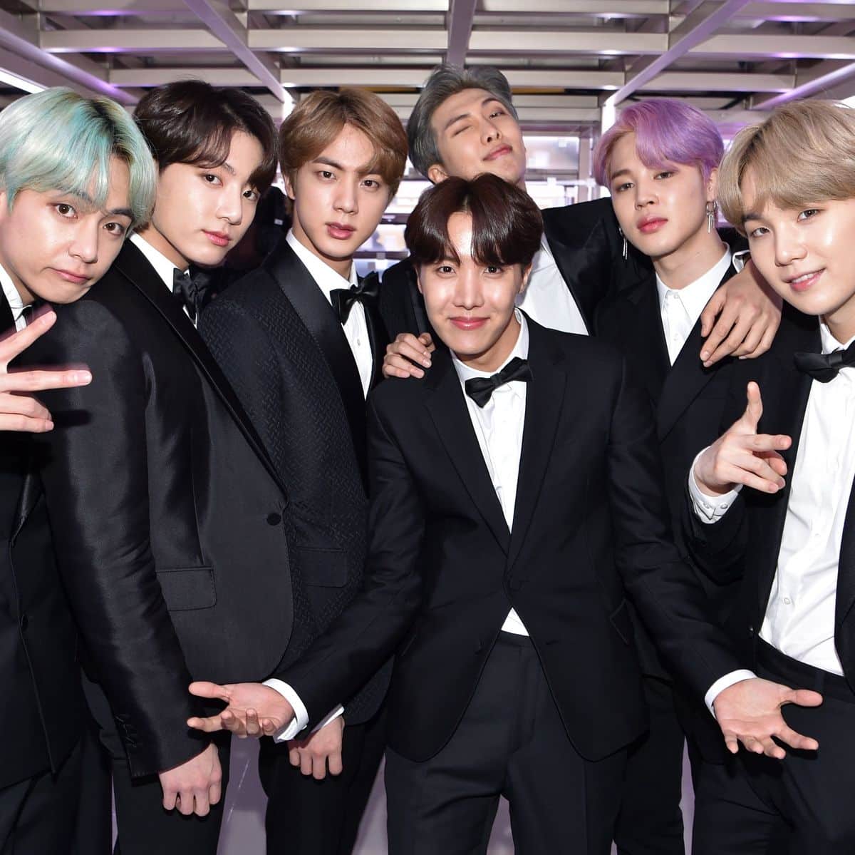 Missing girls recovered from Lahore, said they wanted to meet K-pop band BTS
