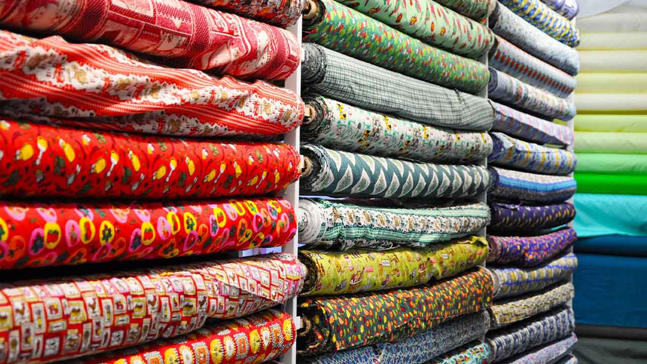 Pakistan’s textile industry struggles as exports fall by 28% in February