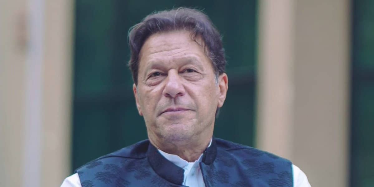 Bazi lay gaya Khan: 61 per cent Pakistanis positively rate PTI chief