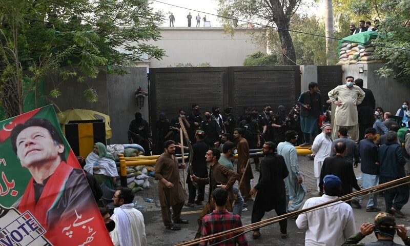 Imran Khan given notice to pay Rs1.4 million luxury tax on Zaman Park home