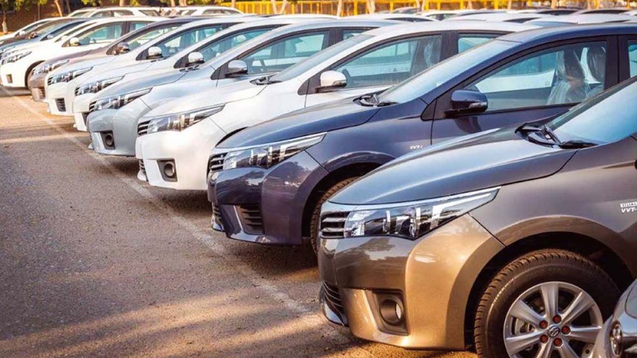 Car financing in Pakistan drops 20% in July amid rising prices and interest rates