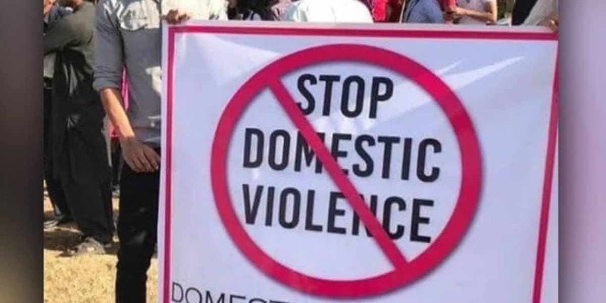 Pakistani family arrested for torturing daughter-in-law, forcing her to drink engine oil