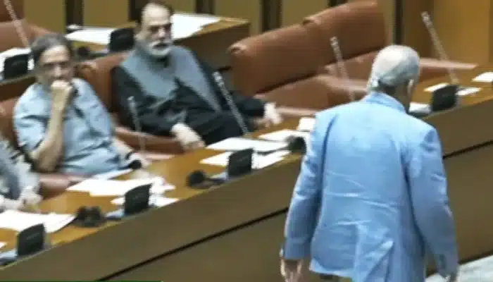 Upto 2-years imprisonment, fines for defaming the Army; Senate approves Army Act amendments