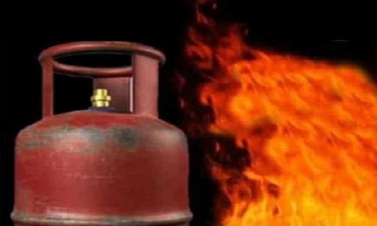 Five dead, over a dozen injured in gas cylinder blast in Jhelum hotel