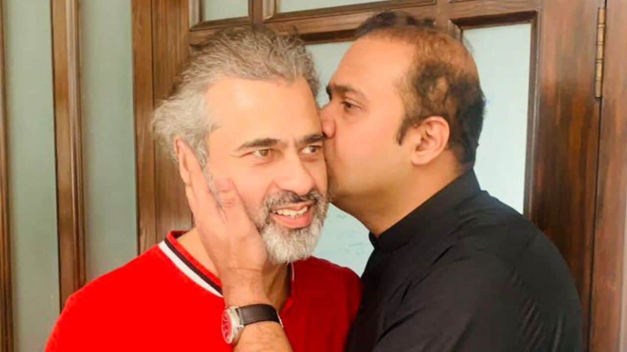 Imran Riaz Khan returns home after four months