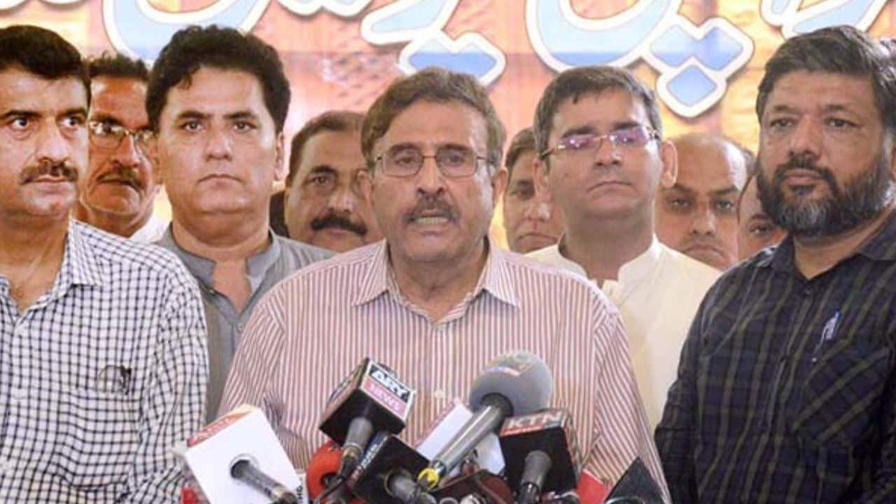 Sindh’s caretaker Interior Minister has unique solution for mobile snatching