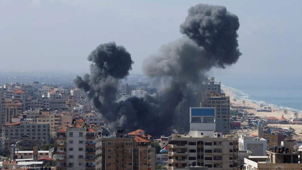 Hamas launches 5,000 rockets into Israel