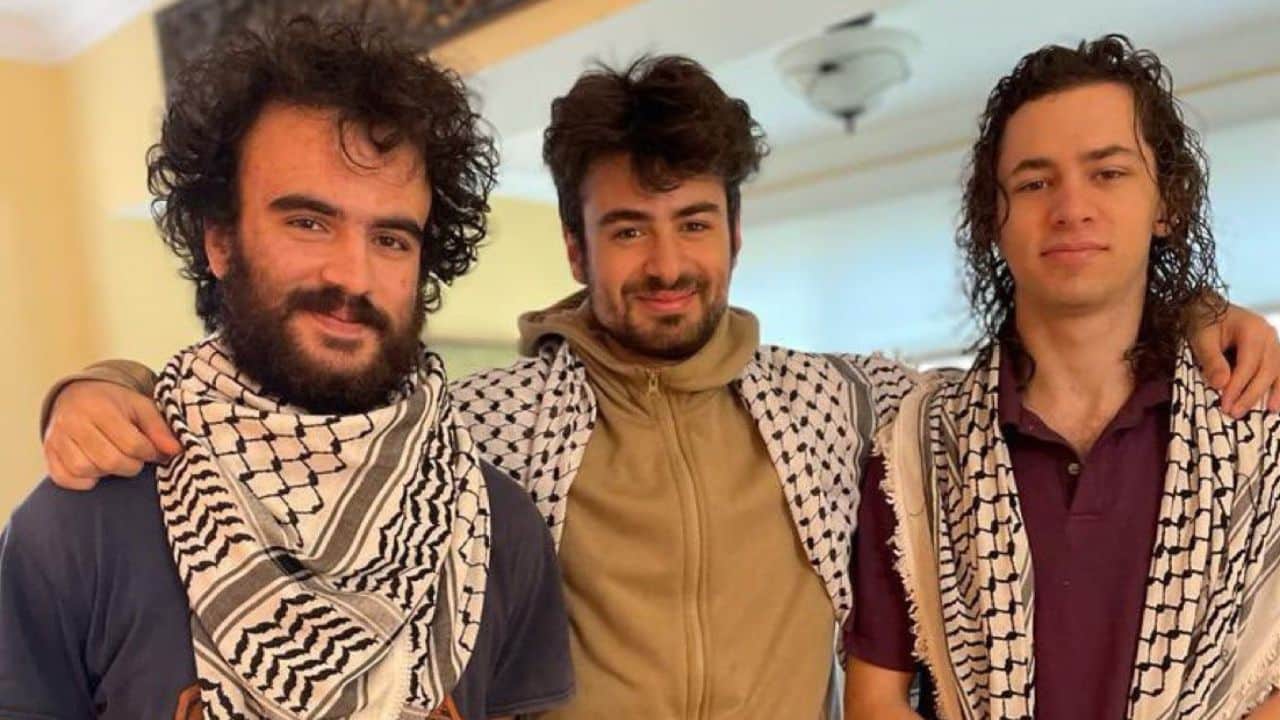 Three Palestinian students studying in US shot for wearing keffiyah