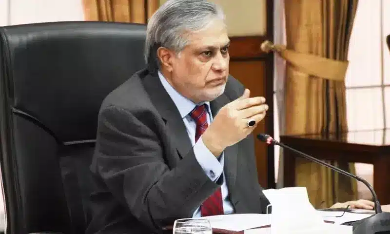 Ishaq Dar wants President Alvi to resign voluntarily