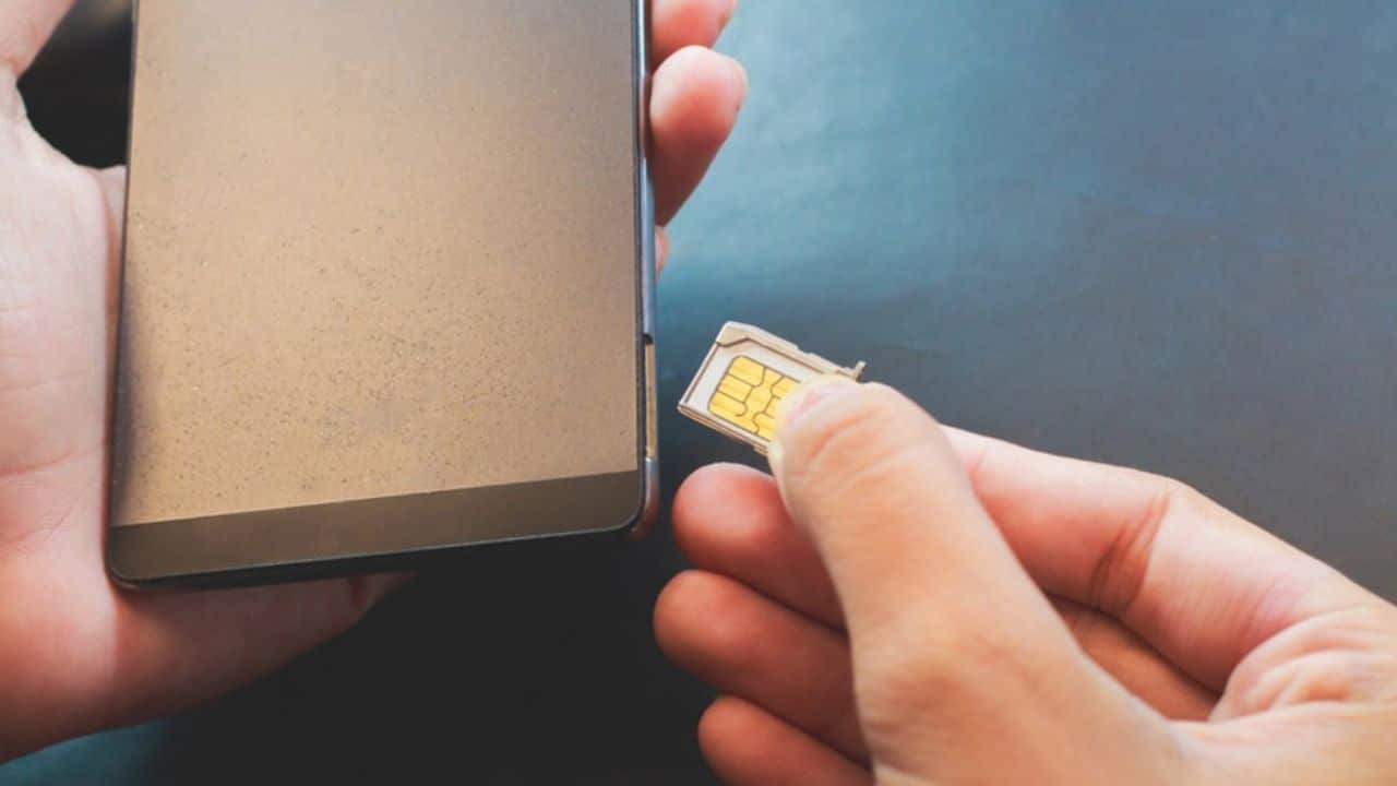 Unregistered sims are being used by fraudsters, terrorists