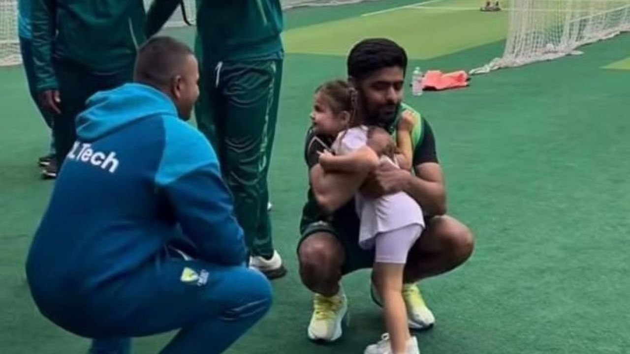 Video of Usman Khawaja’s elder daughter hugging King Babar breaking the internet