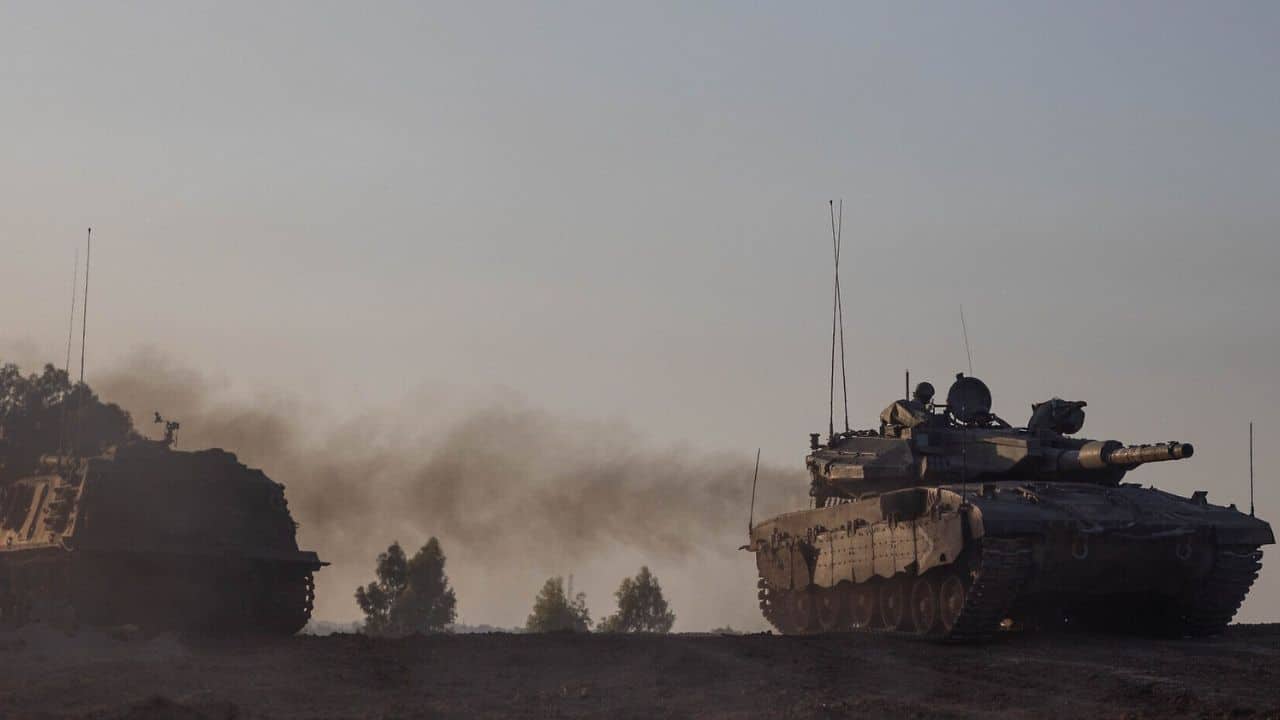 Israel resumes attacks in Gaza as truce ends