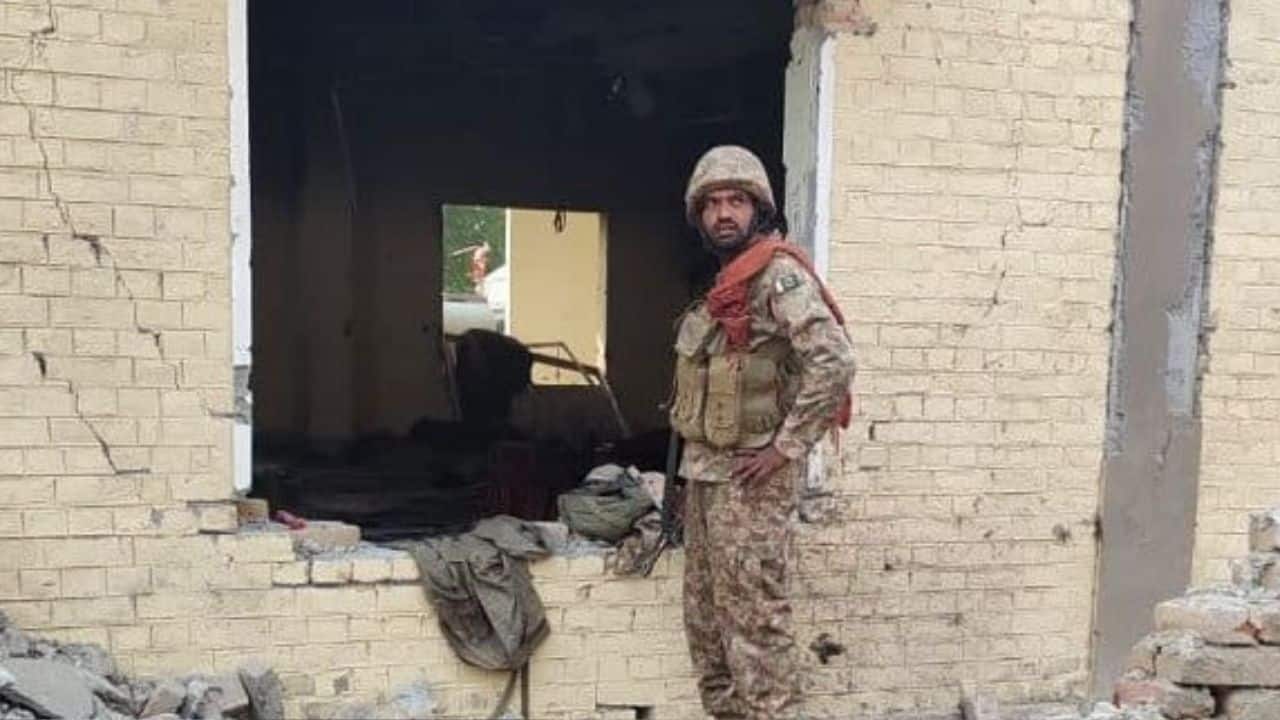 23 soldiers martyred in a terrorist attack in DI Khan: ISPR
